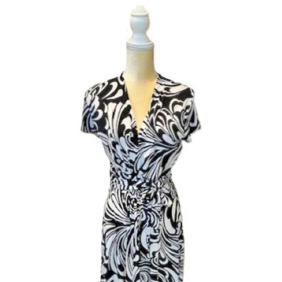 MICHAEL KORS Black & White Abstract Print V-Neck Hi/Lo Hem Maxi Dress Size-2 NWT - Picture 3 of 8